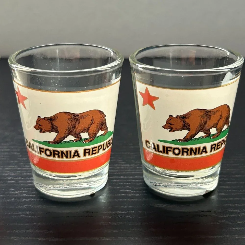 Lot of 4 California Cali Republic Shot Glass Bear Flag Souvenir Decor‎ Gift